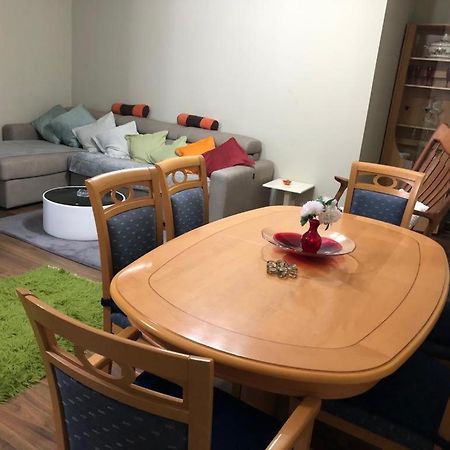 Kris'S Apartment Lezhë エクステリア 写真