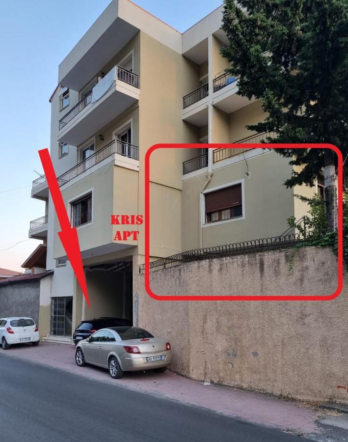 Kris'S Apartment Lezhë エクステリア 写真